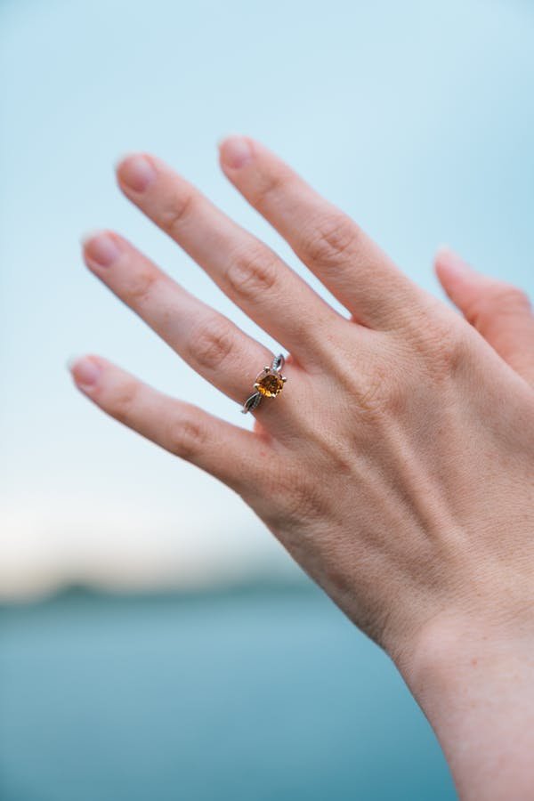 Site spécialiste en Minéraux et Bijoux pierres naturelles : découvrez l'univers du bien-être